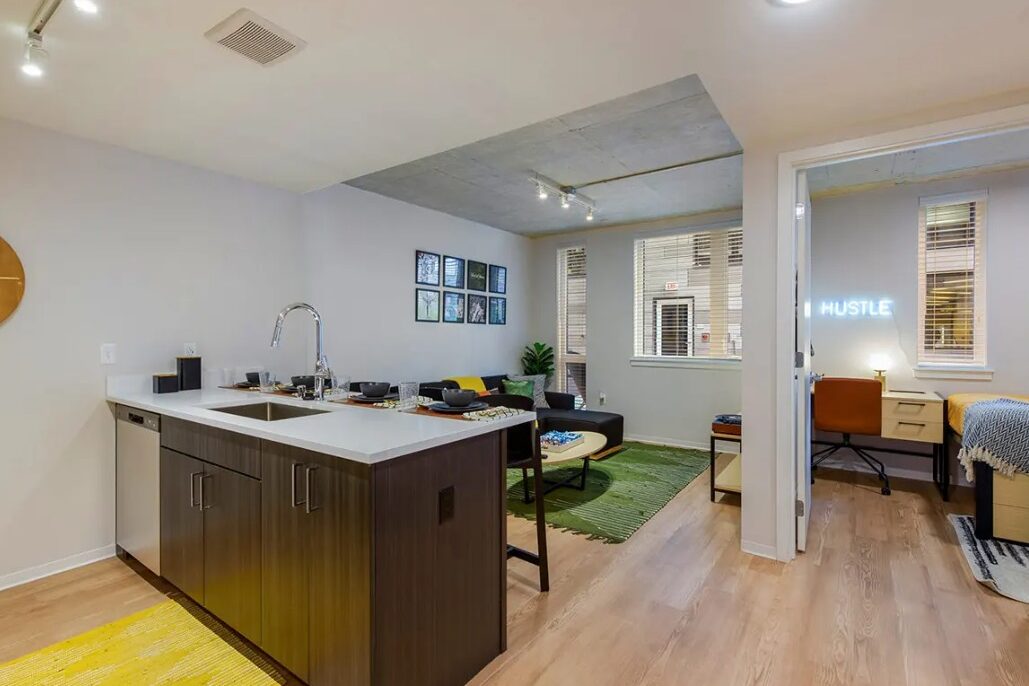 Hms Gallery Heresea 2